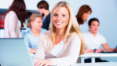 Trabajos finales: Tesis de licenciatura o máster